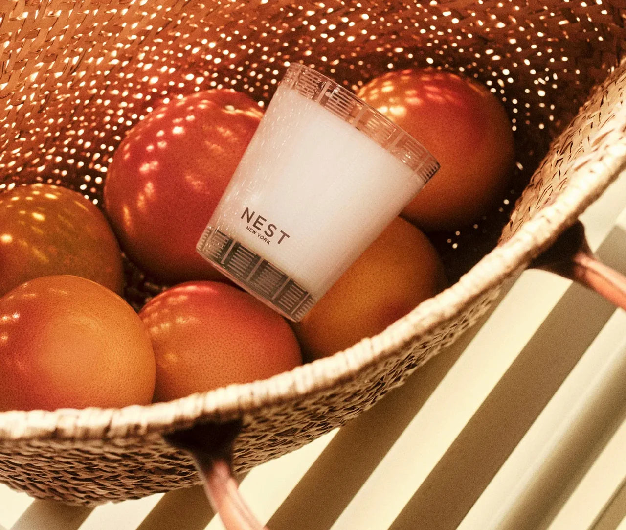 NEST Fragrance Grapefruit Candle
