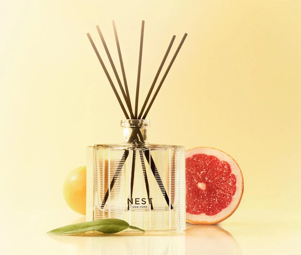 NEST Fragrance Grapefruit Diffuser