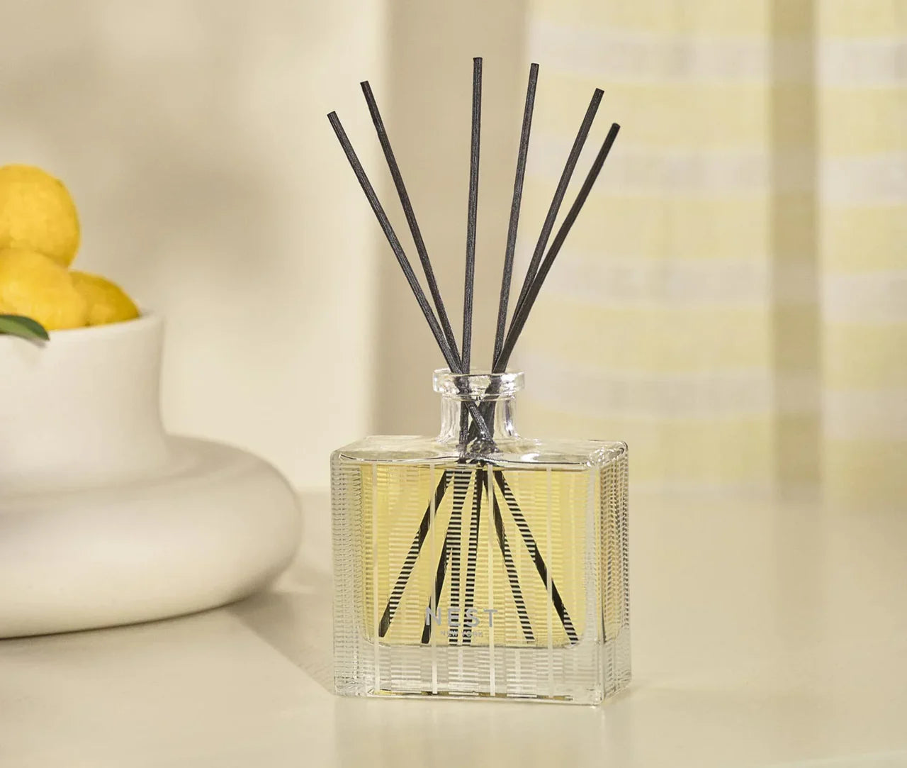 NEST Fragrance Sunlit Yuzu & Neroli Diffuser